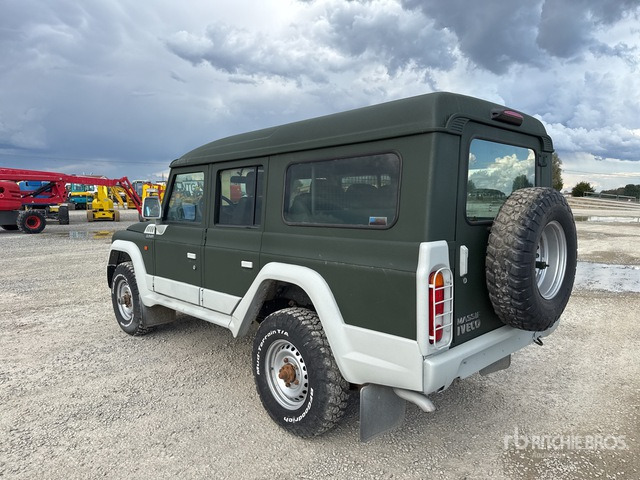 2010 Iveco Massif 4x4 SUV - SUV: φωτογραφία 3 2010 Iveco Massif 4x4 SUV - SUV: φωτογραφία 3