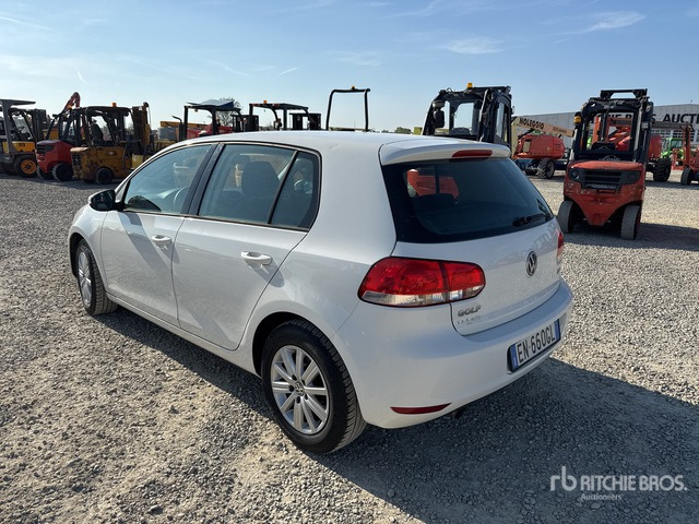 2012 Volkswagen Golf Automobile - Αυτοκίνητο: φωτογραφία 2 2012 Volkswagen Golf Automobile - Αυτοκίνητο: φωτογραφία 2
