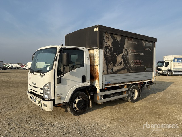 2014 Isuzu NPR 75 4x2 Curtain Side Truck - Φορτηγό μουσαμάς: φωτογραφία 1 2014 Isuzu NPR 75 4x2 Curtain Side Truck - Φορτηγό μουσαμάς: φωτογραφία 1