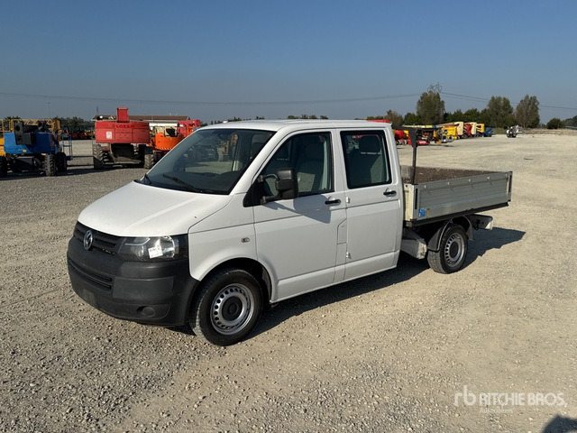2014 Volkswagen Transporter Crew Cab Flatbed Truck - Μικρό φορτηγό με καρότσα: φωτογραφία 2 2014 Volkswagen Transporter Crew Cab Flatbed Truck - Μικρό φορτηγό με καρότσα: φωτογραφία 2