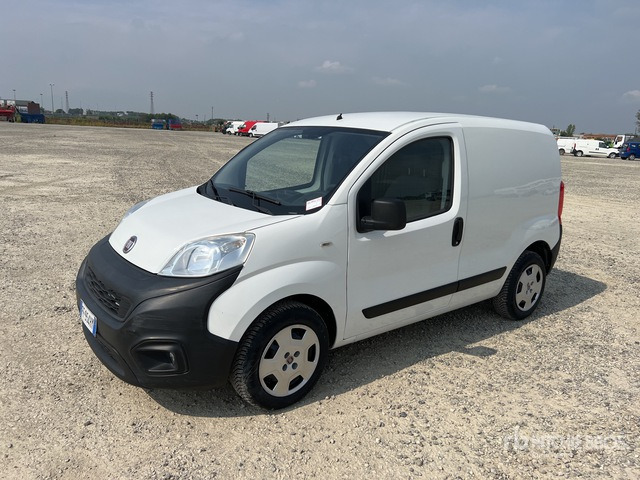 2016 Fiat Fiorino 1.3 MJT SX 16v Van Truck - Μικρό βαν: φωτογραφία 1 2016 Fiat Fiorino 1.3 MJT SX 16v Van Truck - Μικρό βαν: φωτογραφία 1