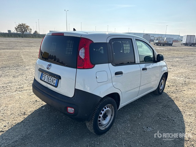 2018 Fiat Panda 1.2 69CV VAN EURO 6DT POP Van Truck - Φορτηγό κόφα: φωτογραφία 4 2018 Fiat Panda 1.2 69CV VAN EURO 6DT POP Van Truck - Φορτηγό κόφα: φωτογραφία 4