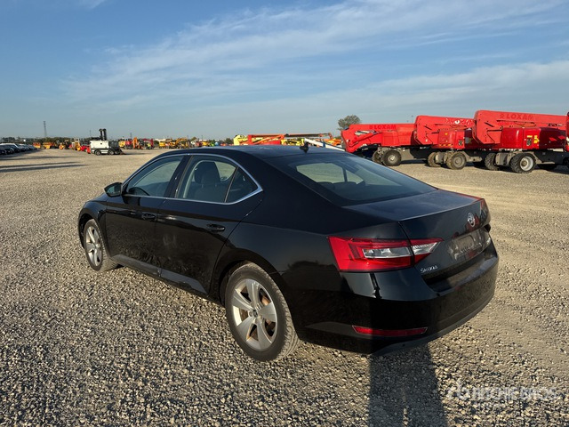 2018 Skoda Superb Autovettura - Αυτοκίνητο: φωτογραφία 4 2018 Skoda Superb Autovettura - Αυτοκίνητο: φωτογραφία 4