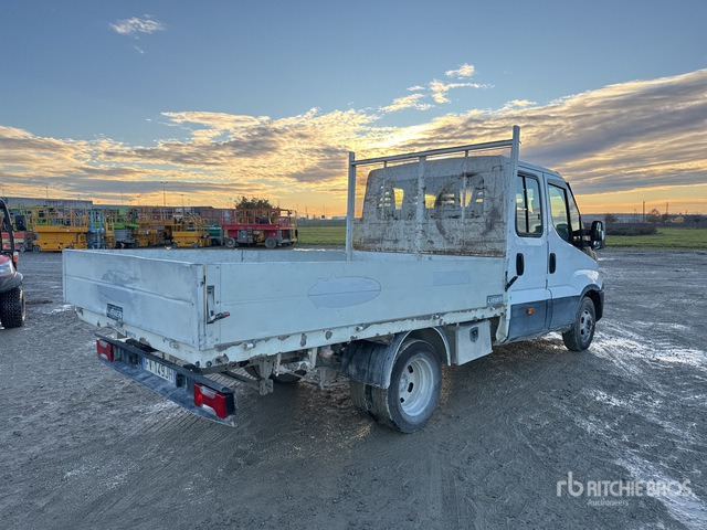 2019 Iveco Daily 35-150 Crew Cab Flatbed Truck - Φορτηγό με ανοιχτή καρότσα: φωτογραφία 3 2019 Iveco Daily 35-150 Crew Cab Flatbed Truck - Φορτηγό με ανοιχτή καρότσα: φωτογραφία 3
