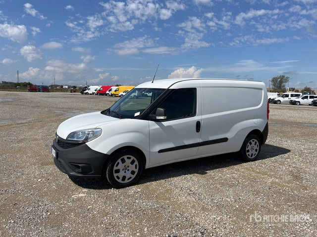 2020 Fiat Doblo CARGO MAXI 1.6 MJET 120CV LOUNGE Van Truck - Μικρό βαν: φωτογραφία 1 2020 Fiat Doblo CARGO MAXI 1.6 MJET 120CV LOUNGE Van Truck - Μικρό βαν: φωτογραφία 1