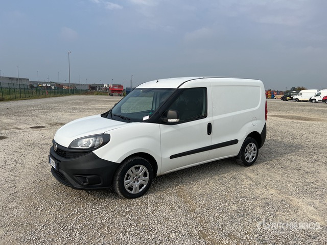 2021 Fiat Doblo CARGO CH1 LOUNGE 1.3 MJET 95CV ... Van Truck - Μικρό βαν: φωτογραφία 2 2021 Fiat Doblo CARGO CH1 LOUNGE 1.3 MJET 95CV ... Van Truck - Μικρό βαν: φωτογραφία 2