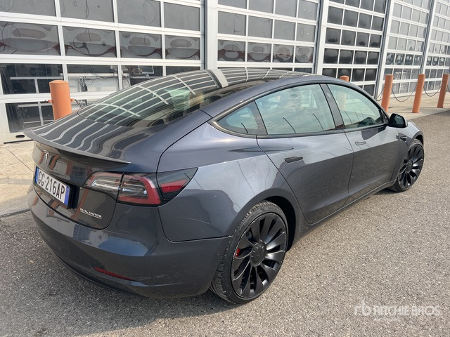 2021 Tesla Model 3 3 PERFORMANCE DUAL MOTOR 4WD Automobile - Αυτοκίνητο: φωτογραφία 4 2021 Tesla Model 3 3 PERFORMANCE DUAL MOTOR 4WD Automobile - Αυτοκίνητο: φωτογραφία 4