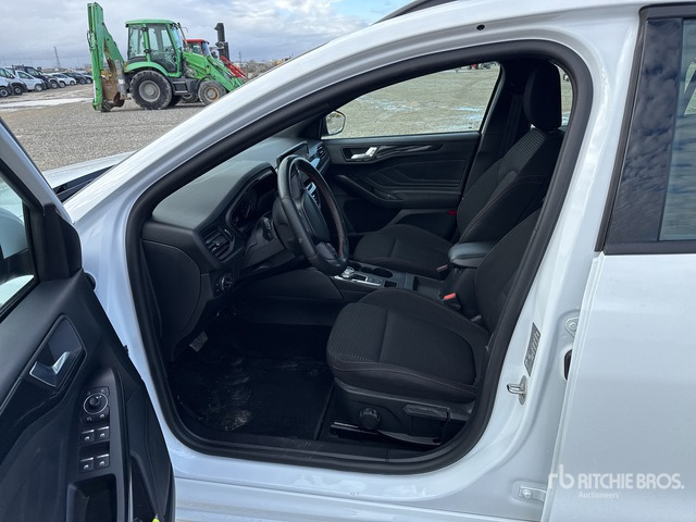 2023 Ford Focus 1.5 ECOBLUE 120CV ST-LINE AUTO Station Wagon - Station wagon: φωτογραφία 5 2023 Ford Focus 1.5 ECOBLUE 120CV ST-LINE AUTO Station Wagon - Station wagon: φωτογραφία 5