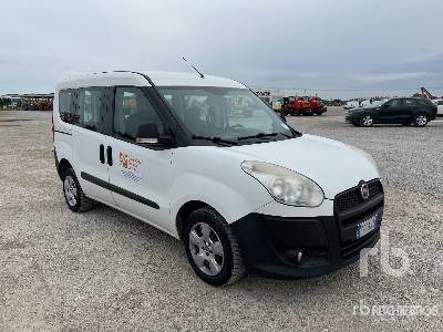 FIAT DOBLO - Αυτοκίνητο: φωτογραφία 4 FIAT DOBLO - Αυτοκίνητο: φωτογραφία 4