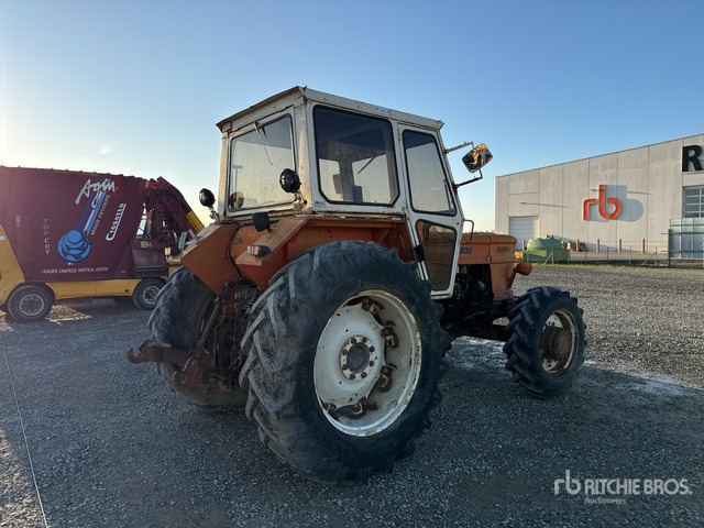 Fiat 1300 DT 4WD Tractor - Τρακτέρ: φωτογραφία 3 Fiat 1300 DT 4WD Tractor - Τρακτέρ: φωτογραφία 3