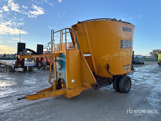 Grazioli MC12 Feed Trailer - Ενσιροδιανομέας: φωτογραφία 1 Grazioli MC12 Feed Trailer - Ενσιροδιανομέας: φωτογραφία 1