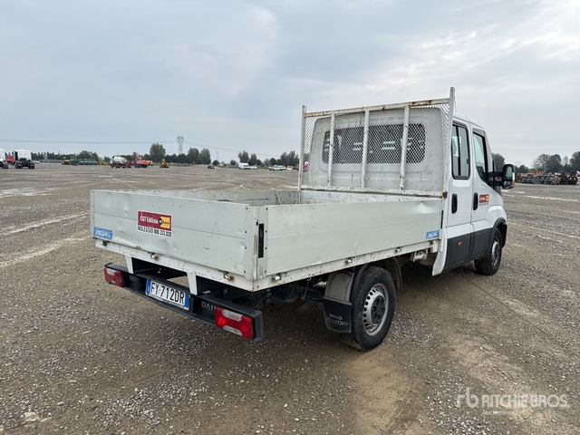 Iveco Daily 35-120 Autocarro cassone fisso - Μικρό φορτηγό με καρότσα: φωτογραφία 4 Iveco Daily 35-120 Autocarro cassone fisso - Μικρό φορτηγό με καρότσα: φωτογραφία 4