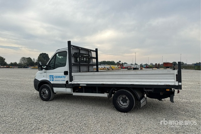 Iveco Daily 65C15 Autocarro cassone fisso - Μικρό φορτηγό με καρότσα: φωτογραφία 1 Iveco Daily 65C15 Autocarro cassone fisso - Μικρό φορτηγό με καρότσα: φωτογραφία 1