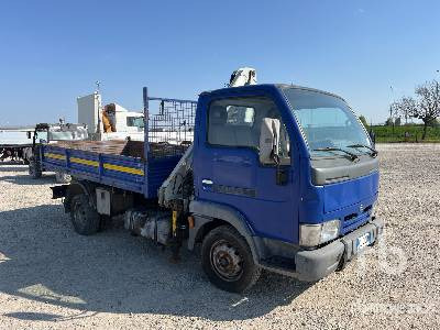 NISSAN CABSTAR CABSTAR E120 2002 PM 2522 on (Inoperable) - Φορτηγό ανατρεπόμενο, Φορτηγό με γερανό: φωτογραφία 5 NISSAN CABSTAR CABSTAR E120 2002 PM 2522 on (Inoperable) - Φορτηγό ανατρεπόμενο, Φορτηγό με γερανό: φωτογραφία 5