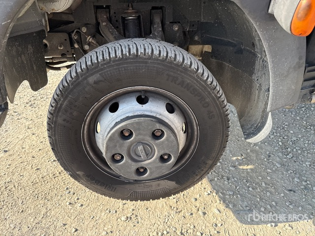 Nissan Cabstar 35.12 Piattaforma autocarrata - Φορτηγό με εναέρια πλατφόρμα: φωτογραφία 5 Nissan Cabstar 35.12 Piattaforma autocarrata - Φορτηγό με εναέρια πλατφόρμα: φωτογραφία 5