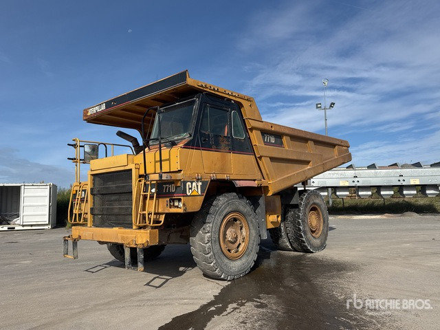 2006 Cat 771D Tombereau Rigide Haul Truck - Ανατρεπόμενο όχημα μεταφοράς λατομικών υλικών: φωτογραφία 2 2006 Cat 771D Tombereau Rigide Haul Truck - Ανατρεπόμενο όχημα μεταφοράς λατομικών υλικών: φωτογραφία 2