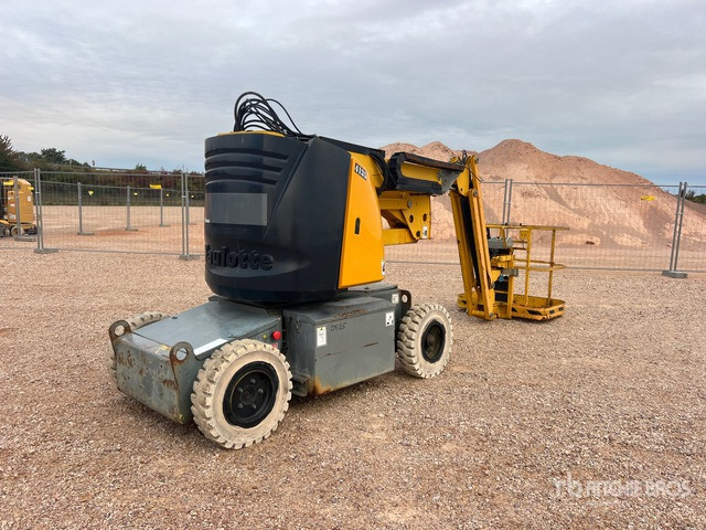 2006 Haulotte HA12IP 2WD Electric Nacelle Articulee Articulating Boom Lift - Καλαθοφόρο ανυψωτικό: φωτογραφία 1 2006 Haulotte HA12IP 2WD Electric Nacelle Articulee Articulating Boom Lift - Καλαθοφόρο ανυψωτικό: φωτογραφία 1