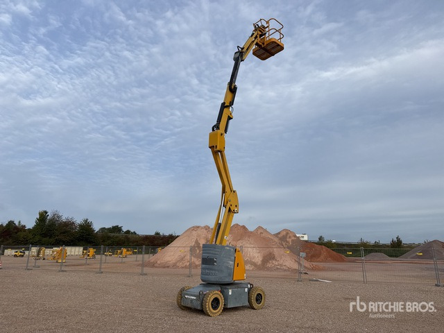 2008 Haulotte HA12IP 2WD Electric Nacelle Articulee ... Articulating Boom Lift - Καλαθοφόρο ανυψωτικό: φωτογραφία 3 2008 Haulotte HA12IP 2WD Electric Nacelle Articulee ... Articulating Boom Lift - Καλαθοφόρο ανυψωτικό: φωτογραφία 3