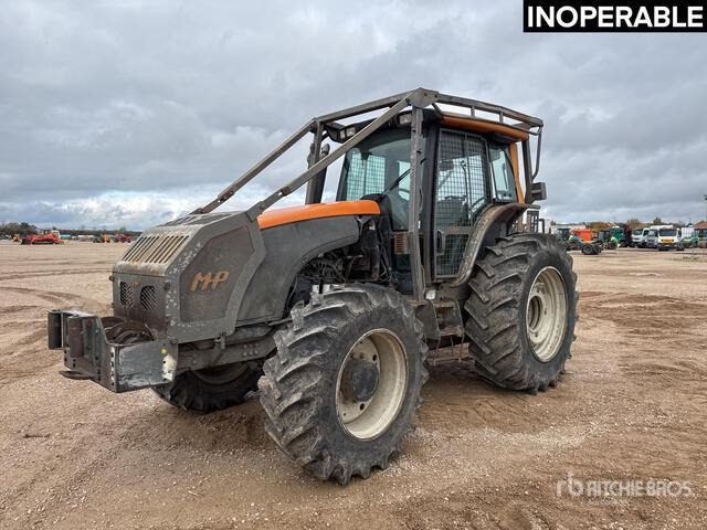 2011 Valtra T161H 4x4 Tracteur Agricole (Inoperable) 4WD Tractor - Τρακτέρ: φωτογραφία 1 2011 Valtra T161H 4x4 Tracteur Agricole (Inoperable) 4WD Tractor - Τρακτέρ: φωτογραφία 1