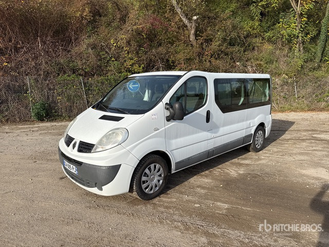 2013 Renault Trafic Minibus Minivan - Επιβατικό βαν: φωτογραφία 1 2013 Renault Trafic Minibus Minivan - Επιβατικό βαν: φωτογραφία 1