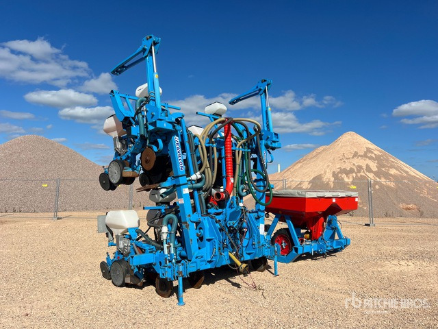 2014 Monosem NG+4 Semoir Monograine 8 Rangs 8 Row Planter - Σπαρτική μηχανή ακριβείας: φωτογραφία 2 2014 Monosem NG+4 Semoir Monograine 8 Rangs 8 Row Planter - Σπαρτική μηχανή ακριβείας: φωτογραφία 2