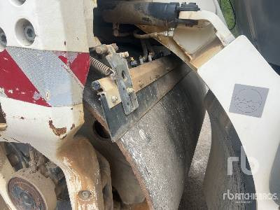 Ασφαλτικός οδοστρωτήρας DYNAPAC CC4200 VI Compacteur Vibrant Tandem: φωτογραφία 44