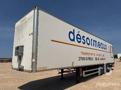 FRUEHAUF Tri/A Semi-Remorque Fourgon - Επικαθήμενο πλατφόρμα/ Καρότσα: φωτογραφία 1 FRUEHAUF Tri/A Semi-Remorque Fourgon - Επικαθήμενο πλατφόρμα/ Καρότσα: φωτογραφία 1