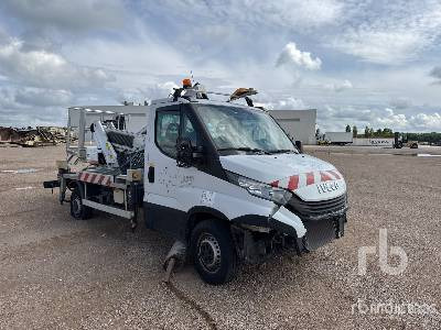 IVECO 35-120 2017 Multitel MX210 21 m on Cam ... - Φορτηγό με εναέρια πλατφόρμα: φωτογραφία 4 IVECO 35-120 2017 Multitel MX210 21 m on Cam ... - Φορτηγό με εναέρια πλατφόρμα: φωτογραφία 4