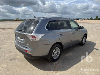 MITSUBISHI Break - Αυτοκίνητο: φωτογραφία 3 MITSUBISHI Break - Αυτοκίνητο: φωτογραφία 3