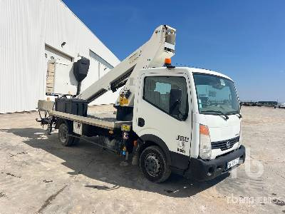 NISSAN 179T Camion Nacelle - Φορτηγό με εναέρια πλατφόρμα: φωτογραφία 5 NISSAN 179T Camion Nacelle - Φορτηγό με εναέρια πλατφόρμα: φωτογραφία 5