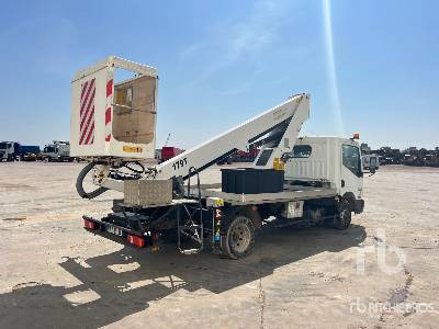 NISSAN 179T Camion Nacelle - Φορτηγό με εναέρια πλατφόρμα: φωτογραφία 4 NISSAN 179T Camion Nacelle - Φορτηγό με εναέρια πλατφόρμα: φωτογραφία 4