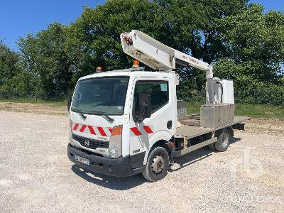 NISSAN CABSTAR 35.11 2011 Versalift ET-30-LE 9 m on ... - Φορτηγό με εναέρια πλατφόρμα: φωτογραφία 1 NISSAN CABSTAR 35.11 2011 Versalift ET-30-LE 9 m on ... - Φορτηγό με εναέρια πλατφόρμα: φωτογραφία 1