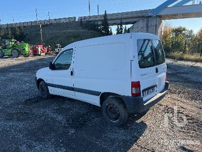 PEUGEOT PARTNER Vehicule Utilitaire (Inoperable) - Βαν: φωτογραφία 2 PEUGEOT PARTNER Vehicule Utilitaire (Inoperable) - Βαν: φωτογραφία 2