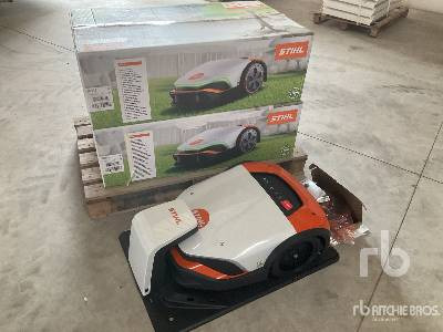 STIHL Qte De Robots de Tonte Electriques - Χλοοκοπτικό: φωτογραφία 1 STIHL Qte De Robots de Tonte Electriques - Χλοοκοπτικό: φωτογραφία 1