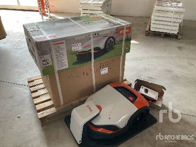 STIHL Qte De Robots de Tonte Electriques - Χλοοκοπτικό: φωτογραφία 1 STIHL Qte De Robots de Tonte Electriques - Χλοοκοπτικό: φωτογραφία 1