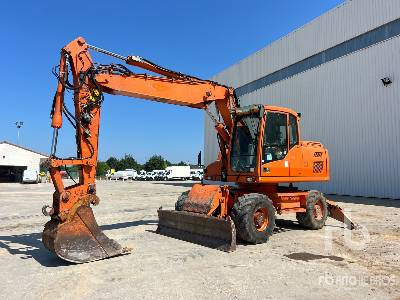 VOLVO EW160D Pelle Sur Pneus - Τροχοφόρος εκσκαφέας: φωτογραφία 1 VOLVO EW160D Pelle Sur Pneus - Τροχοφόρος εκσκαφέας: φωτογραφία 1