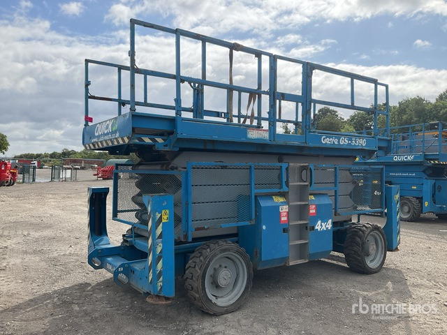 2008 Genie GS5390 4x4 Diesel Scissor Lift - Ψαλιδωτό ανυψωτικό: φωτογραφία 3 2008 Genie GS5390 4x4 Diesel Scissor Lift - Ψαλιδωτό ανυψωτικό: φωτογραφία 3