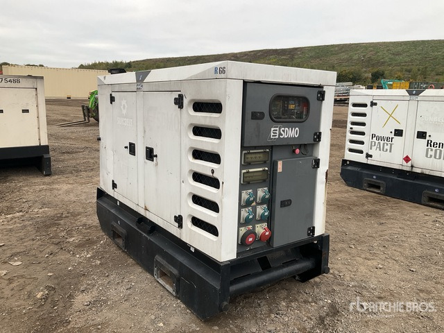2014 Sdmo R66C3 Sdmo R66 Generator Set Generator Set - Βιομηχανική γεννήτρια: φωτογραφία 2 2014 Sdmo R66C3 Sdmo R66 Generator Set Generator Set - Βιομηχανική γεννήτρια: φωτογραφία 2