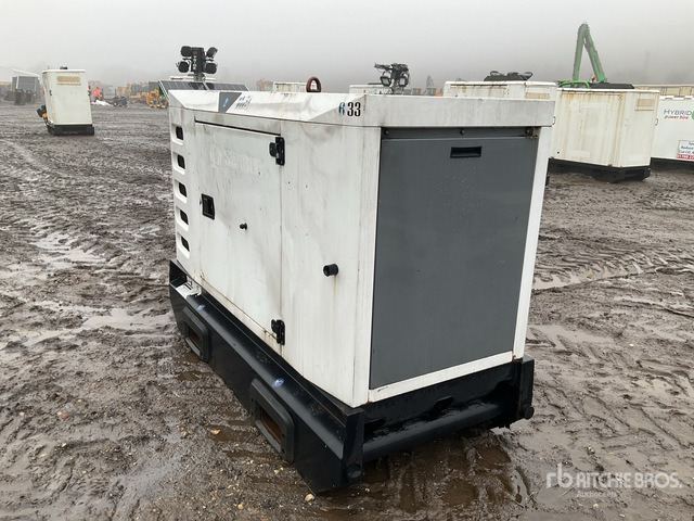 2015 Sdmo R33 Generator Set - Βιομηχανική γεννήτρια: φωτογραφία 3 2015 Sdmo R33 Generator Set - Βιομηχανική γεννήτρια: φωτογραφία 3