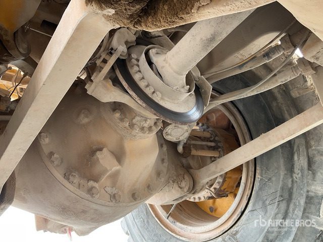 2001 Komatsu HD785-5 - Ανατρεπόμενο όχημα μεταφοράς λατομικών υλικών: φωτογραφία 5 2001 Komatsu HD785-5 - Ανατρεπόμενο όχημα μεταφοράς λατομικών υλικών: φωτογραφία 5