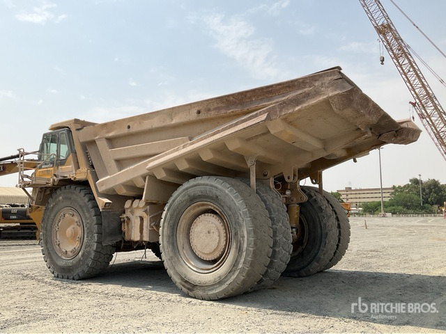 2001 Komatsu HD785-5 - Ανατρεπόμενο όχημα μεταφοράς λατομικών υλικών: φωτογραφία 3 2001 Komatsu HD785-5 - Ανατρεπόμενο όχημα μεταφοράς λατομικών υλικών: φωτογραφία 3