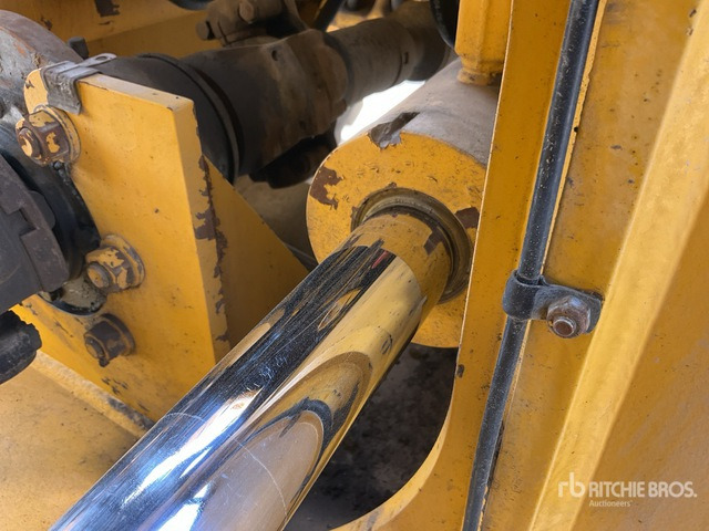 2004 Komatsu WA500-3 - Ελαστιχοφόρος φορτωτής: φωτογραφία 5 2004 Komatsu WA500-3 - Ελαστιχοφόρος φορτωτής: φωτογραφία 5