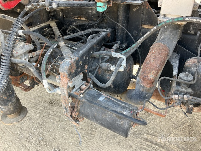 2006 Nissan MK210 2006 HMF 683K1 Knuckle Boom on 4x2 Flatbed Truck with Crane - Φορτηγό με ανοιχτή καρότσα, Φορτηγό με γερανό: φωτογραφία 4 2006 Nissan MK210 2006 HMF 683K1 Knuckle Boom on 4x2 Flatbed Truck with Crane - Φορτηγό με ανοιχτή καρότσα, Φορτηγό με γερανό: φωτογραφία 4