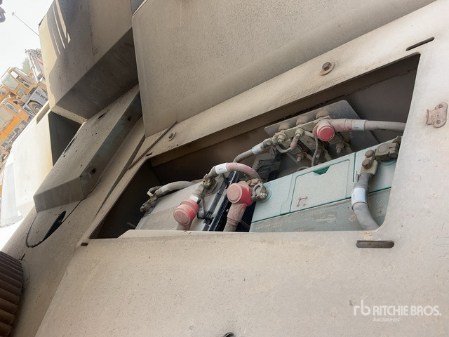 2007 Grove RT700E 55 ton 4x4x4 (Inoperable) Rough Terrain Crane - Γερανός για ανώμαλο έδαφος: φωτογραφία 5 2007 Grove RT700E 55 ton 4x4x4 (Inoperable) Rough Terrain Crane - Γερανός για ανώμαλο έδαφος: φωτογραφία 5