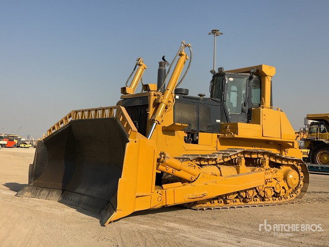2010 Komatsu D375A-5E0 Crawler Dozer - Μπουλντόζα: φωτογραφία 2 2010 Komatsu D375A-5E0 Crawler Dozer - Μπουλντόζα: φωτογραφία 2