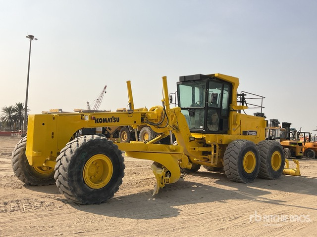 2011 Komatsu GD825A-2 Motor Grader - Γκρέιντερ: φωτογραφία 1 2011 Komatsu GD825A-2 Motor Grader - Γκρέιντερ: φωτογραφία 1