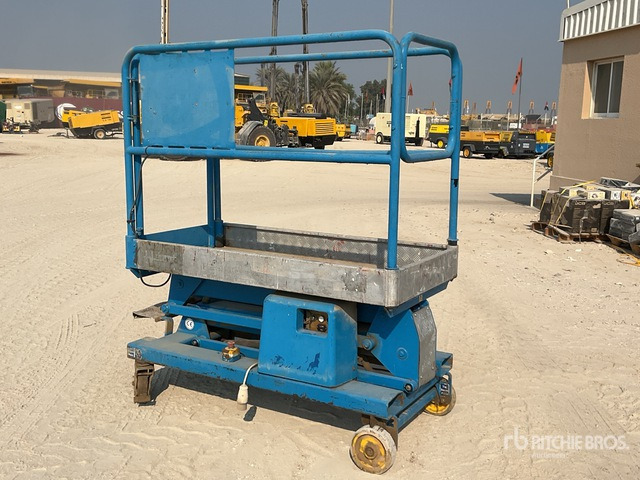 2014 Power Towers Electric Vertical Mast Lift - Κάθετος ανελκυστήρας με κατάρτι: φωτογραφία 1 2014 Power Towers Electric Vertical Mast Lift - Κάθετος ανελκυστήρας με κατάρτι: φωτογραφία 1