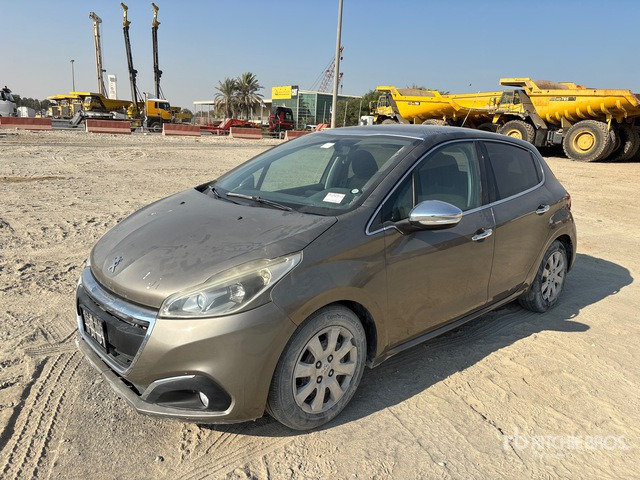 2017 Peugeot 208 Automobile - Αυτοκίνητο: φωτογραφία 1 2017 Peugeot 208 Automobile - Αυτοκίνητο: φωτογραφία 1