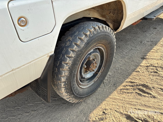 2018 Toyota Land Cruiser 78R 4x4 SUV - SUV: φωτογραφία 4 2018 Toyota Land Cruiser 78R 4x4 SUV - SUV: φωτογραφία 4