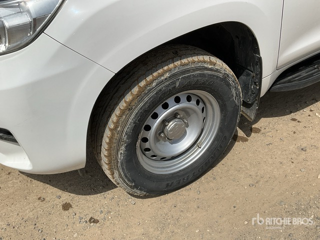 2018 Toyota Prado TX 150L 4x4 SUV - SUV: φωτογραφία 5 2018 Toyota Prado TX 150L 4x4 SUV - SUV: φωτογραφία 5
